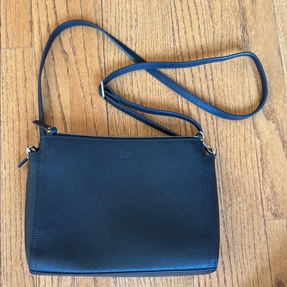 Lo & Sons The Pearl Saffiano Black with Gold Hardware Crossbody